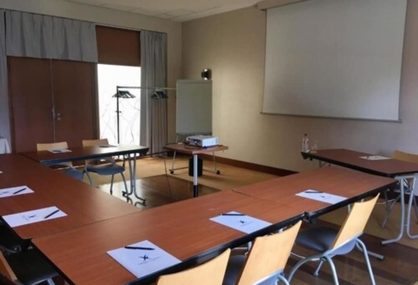 ホテル Le Domaine Des Fontaines   Hôtel & Petit Déjeuner