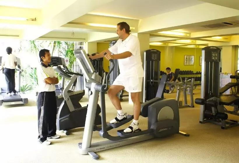 בית מלון כפרי Lk Mantra Pura Resort