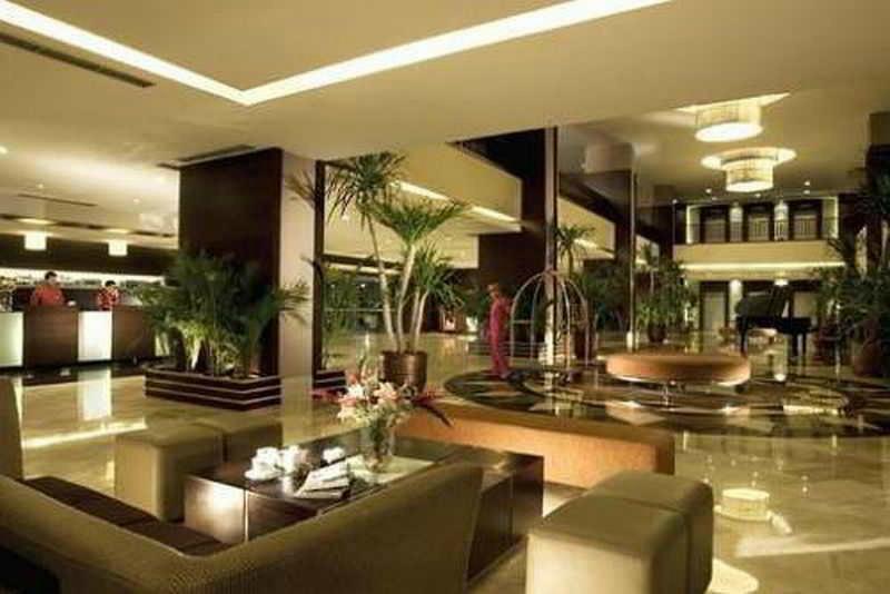 فندق Mercure Convention Center Ancol