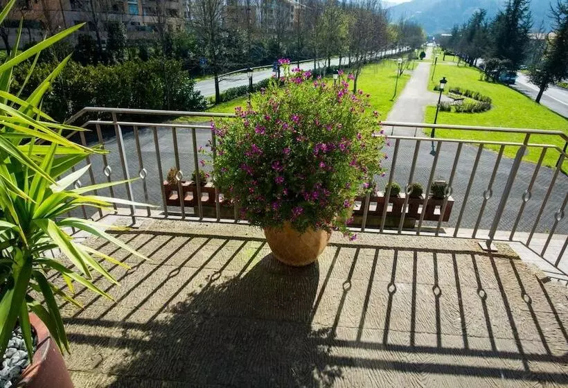 Hotel Palacio Atxega