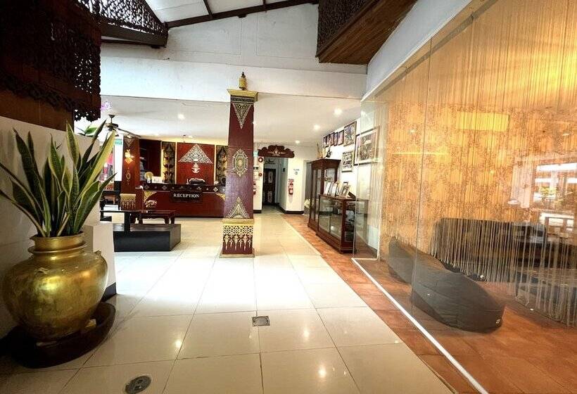 בית מלון כפרי Silver Resortel