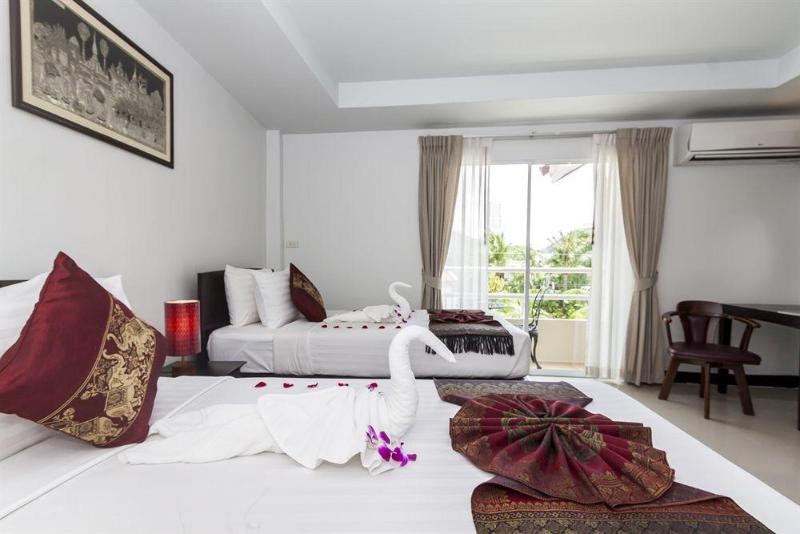 בית מלון כפרי Silver Resortel