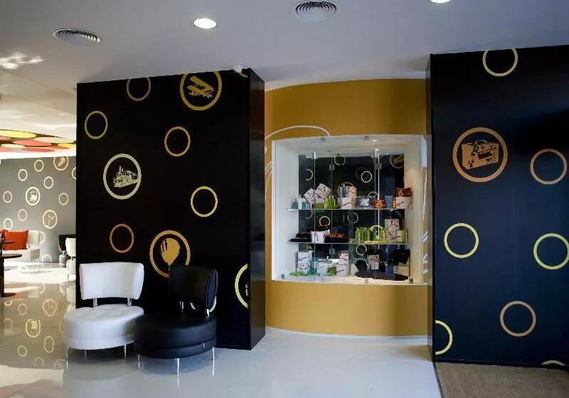 هتل Star Inn Porto