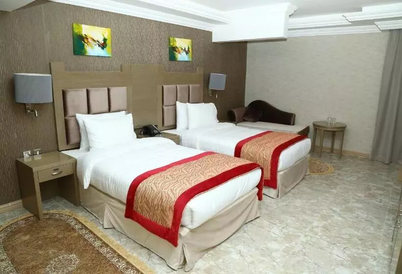 Отель Sun And Sands Plaza