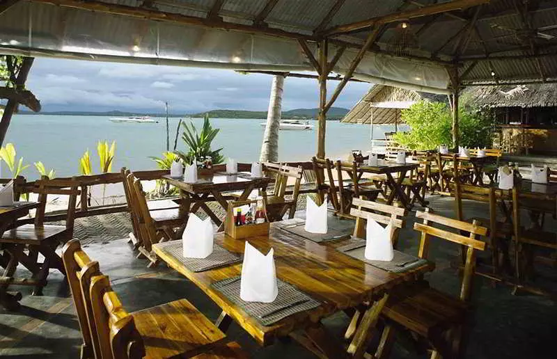 酒店 The Island Resort & Spa