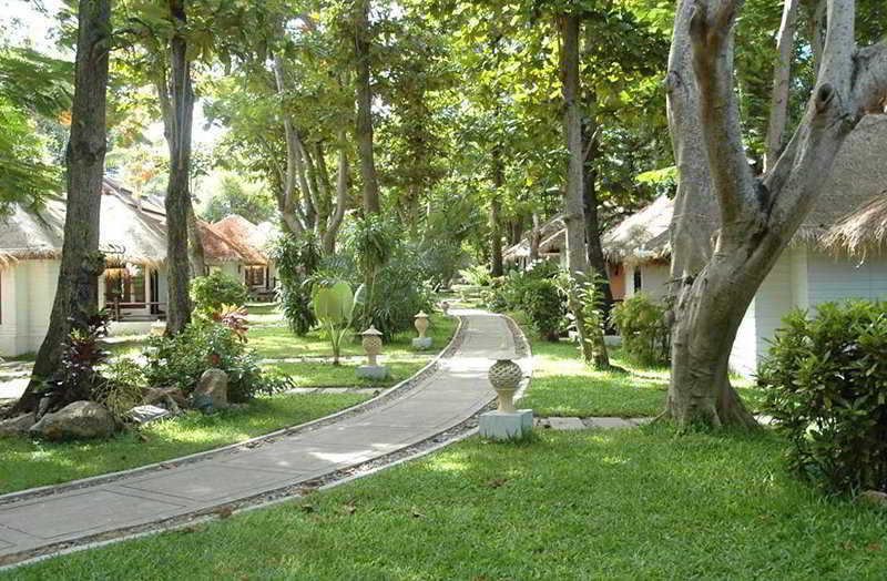 酒店 The Island Resort & Spa