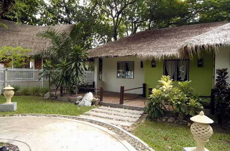 酒店 The Island Resort & Spa