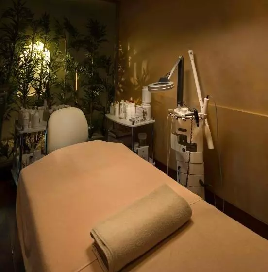 ホテル Titanic Port Bakirkoy