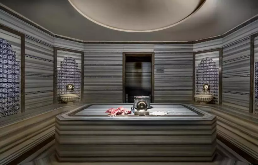 ホテル Titanic Port Bakirkoy