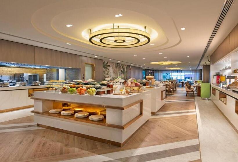 Hotel Titanic Port Bakirkoy