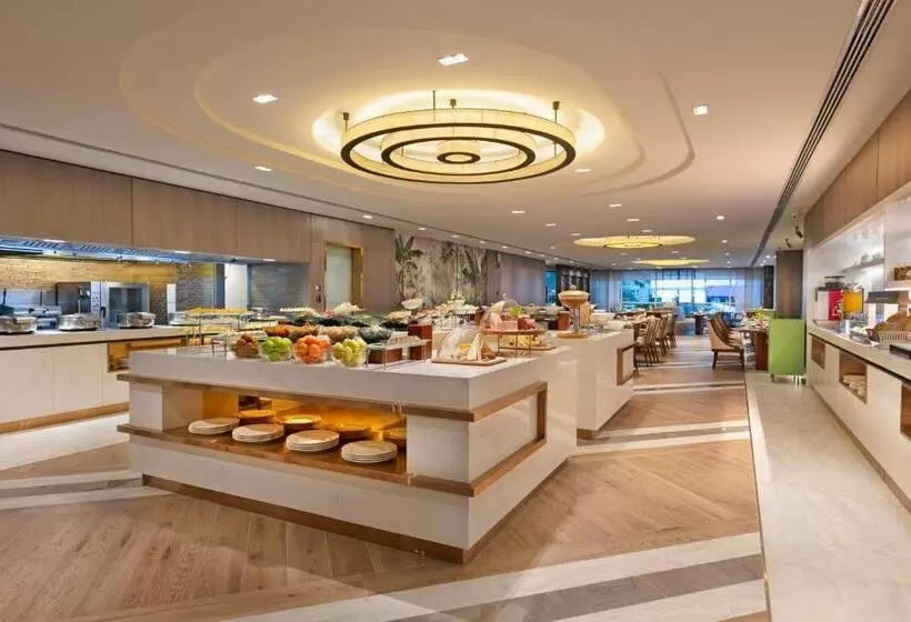 ホテル Titanic Port Bakirkoy