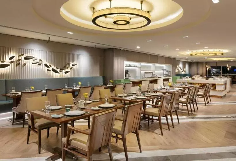 ホテル Titanic Port Bakirkoy