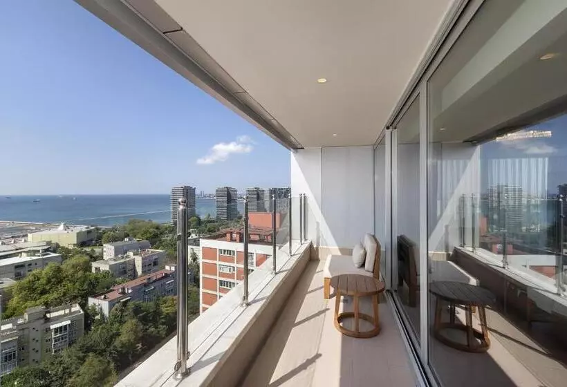 ホテル Titanic Port Bakirkoy