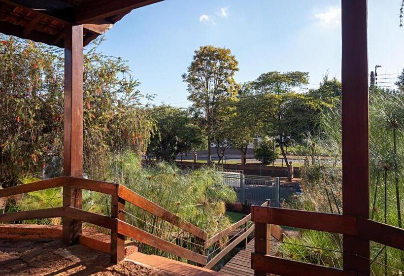 Отель Vivenda Das Cachoeiras