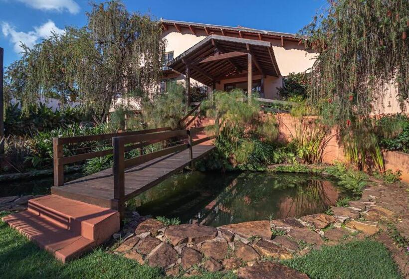 Отель Vivenda Das Cachoeiras