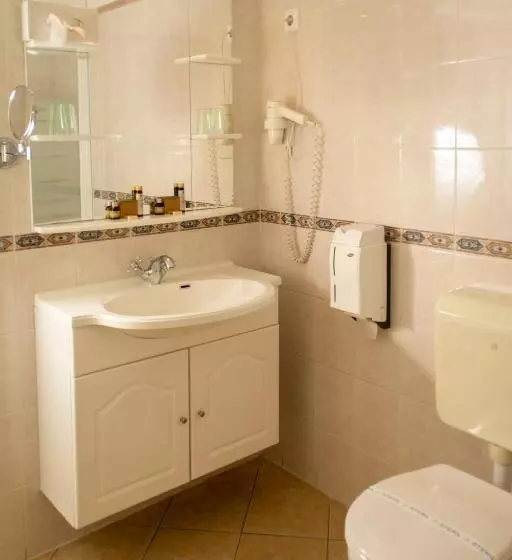 בית מלון כפרי Wollner