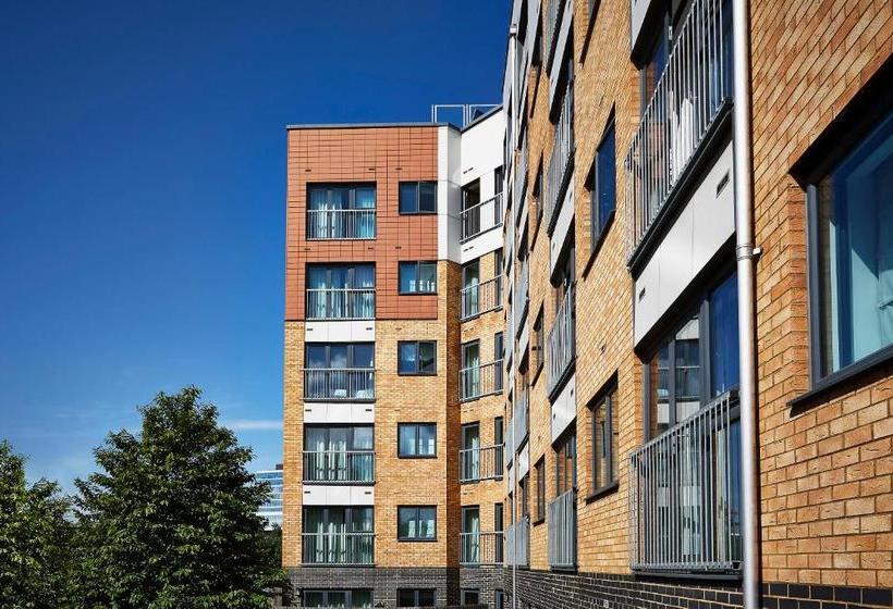 Marlin Apartments Stratford