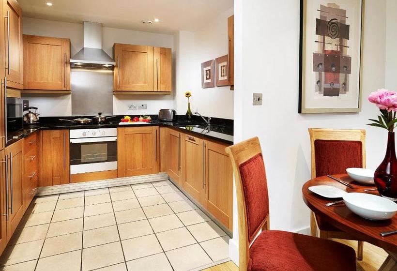 Marlin Apartments Stratford