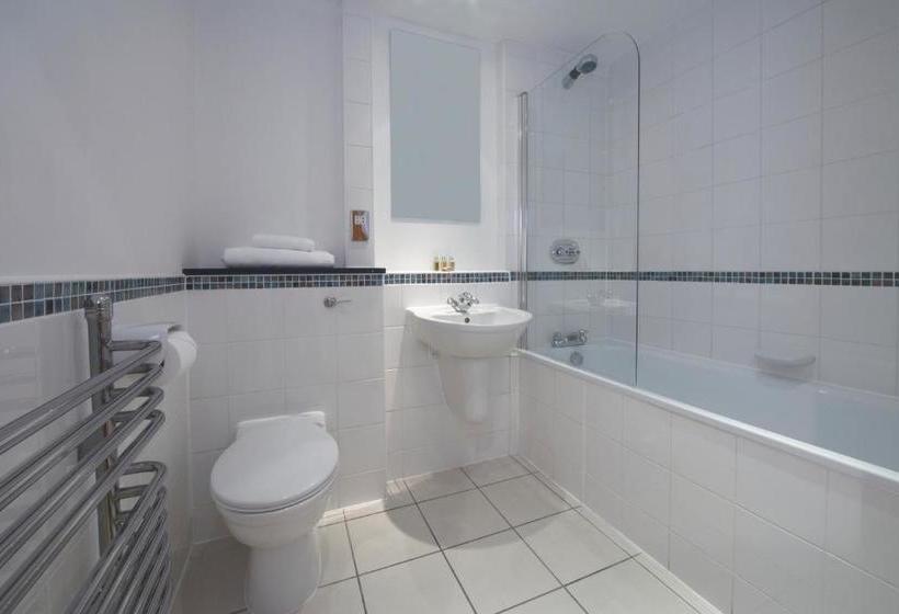 Marlin Apartments Stratford