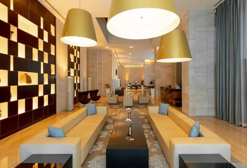 Radisson Blu Residence, Dubai Marina