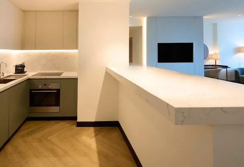 Radisson Blu Residence, Dubai Marina