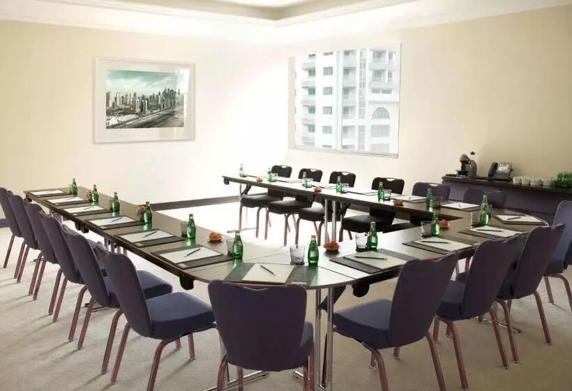 Radisson Blu Residence, Dubai Marina