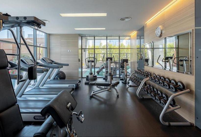 Radisson Blu Residence, Dubai Marina