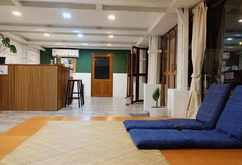 Barn Laos Hostel
