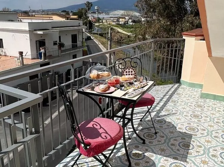 تختخواب و صبحانه Il Tempio Di Giove Suite Pompei