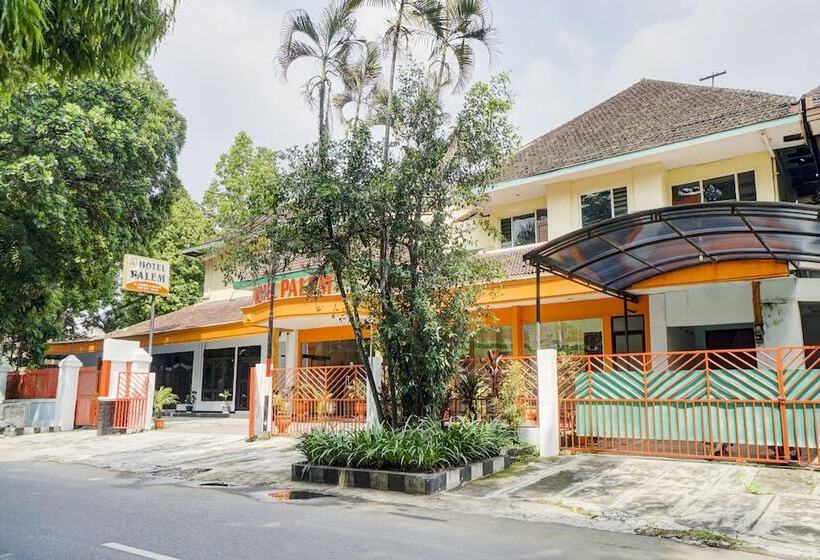 酒店 Palem 2 Syariah Malang Redpartner