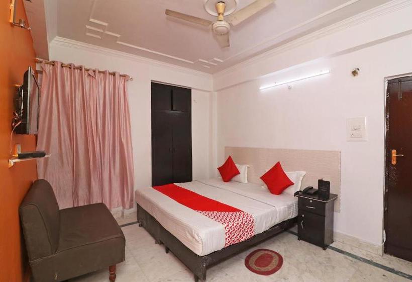 בית מלון כפרי Capital O 39826 Novelty Pride