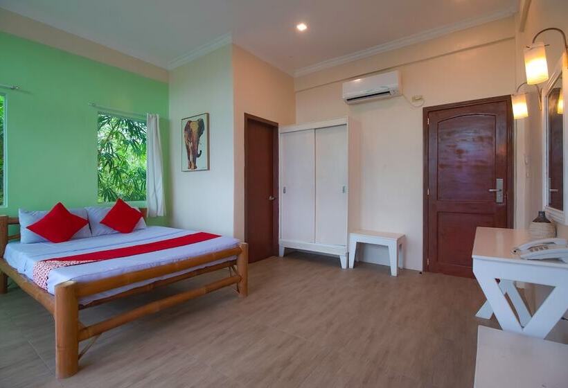 Hotelli Sea Forest Beach Resort