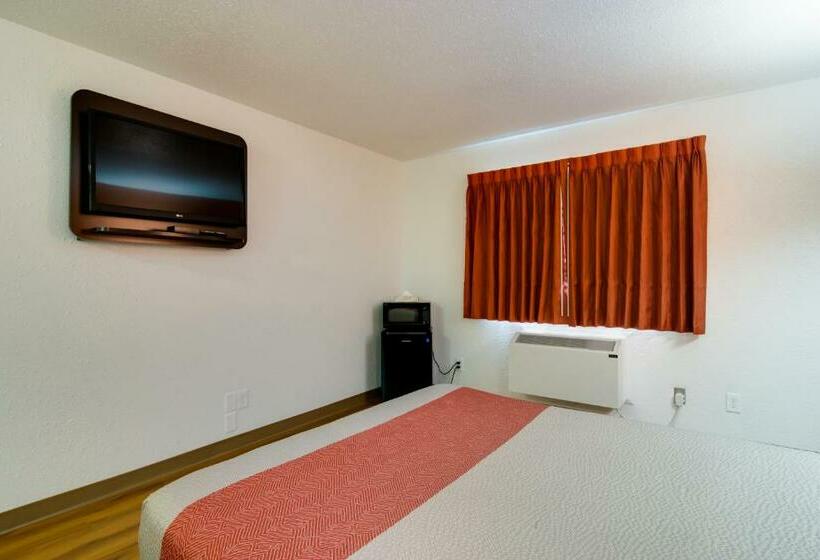 Motel 6 Kerrobert, Sk