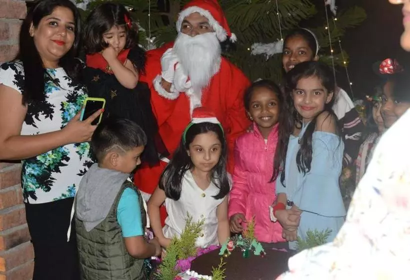 Lomakeskus Saj By The Lake, Malshej Ghat