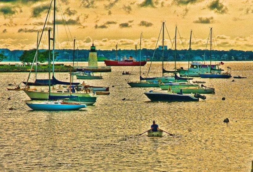 مبيت وإفطار Captain Simeon Potter House