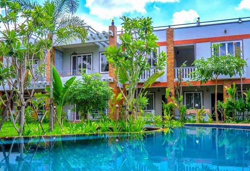 Bed and Breakfast Hak Boutique Residence