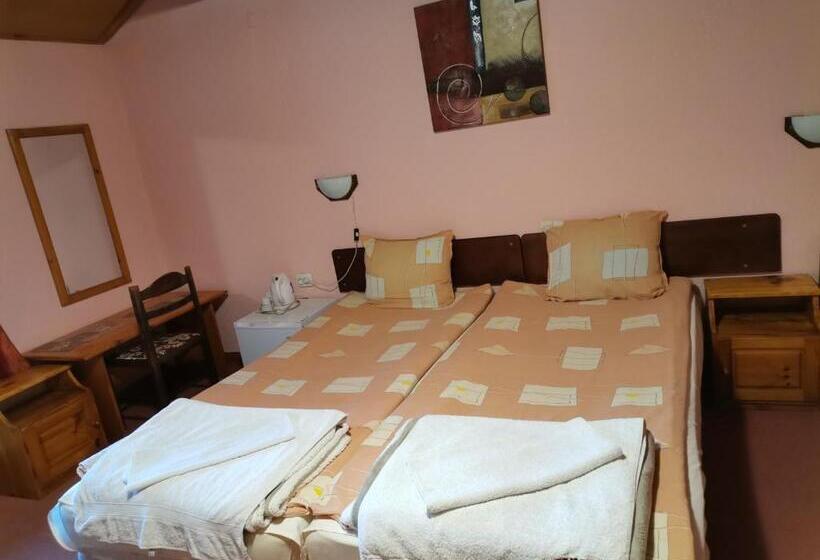 Family Hotel Santo Bansko