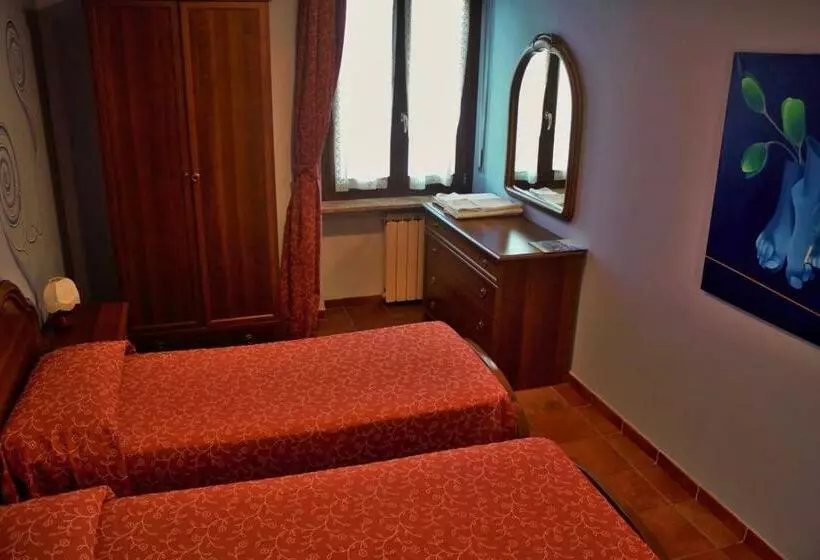 Hotelli Albergo Ristorante 'l Bunet