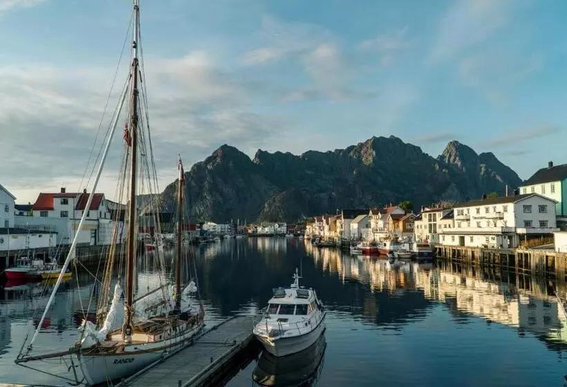 Hotelli Live Lofoten