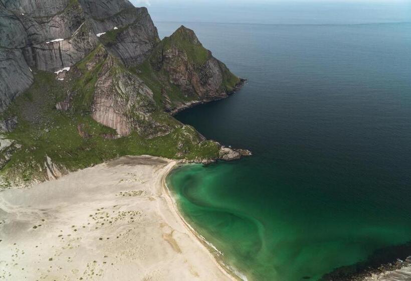 Отель Live Lofoten