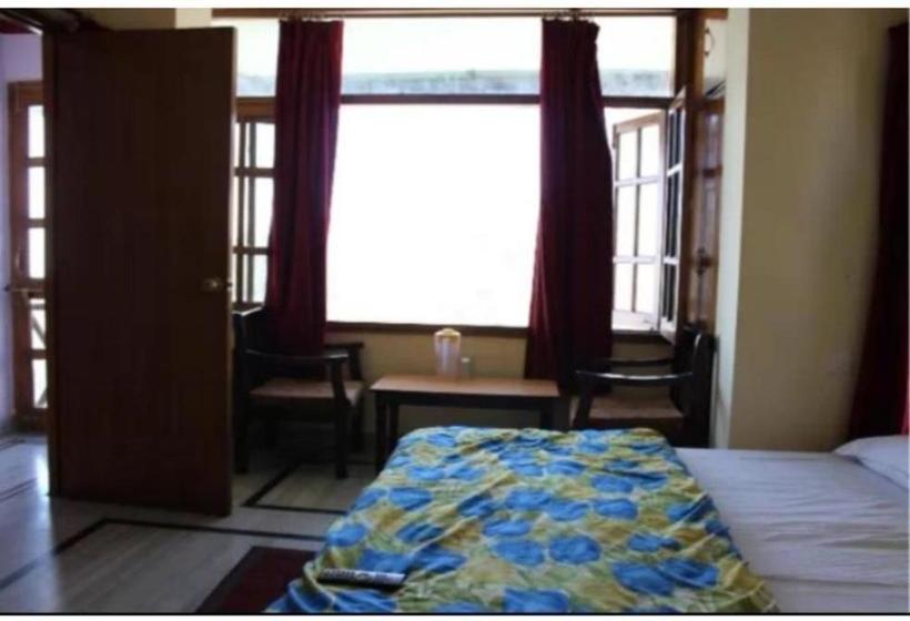 ホテル Pleasant Stay Near Library