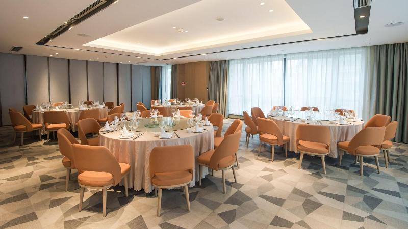 Отель Shama Serviced Apartments Zijingang Hangzhou   Zijingang Campus Zhejiang University, Subway Line2&5