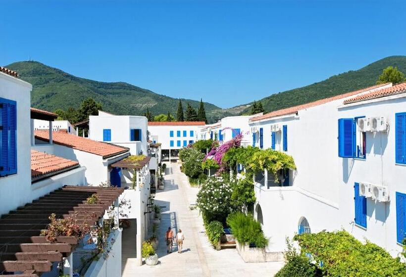 هتل Slovenska Plaža Lux