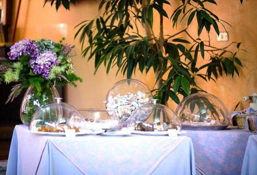 בית מלון כפרי Villa Flora