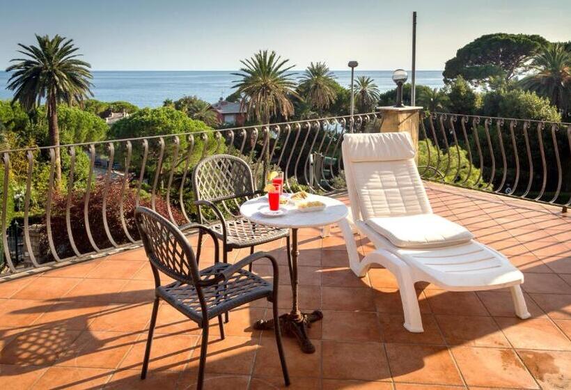 בית מלון כפרי Villa Flora