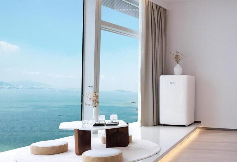 Xiamen Twin Tower Sea View Apartment