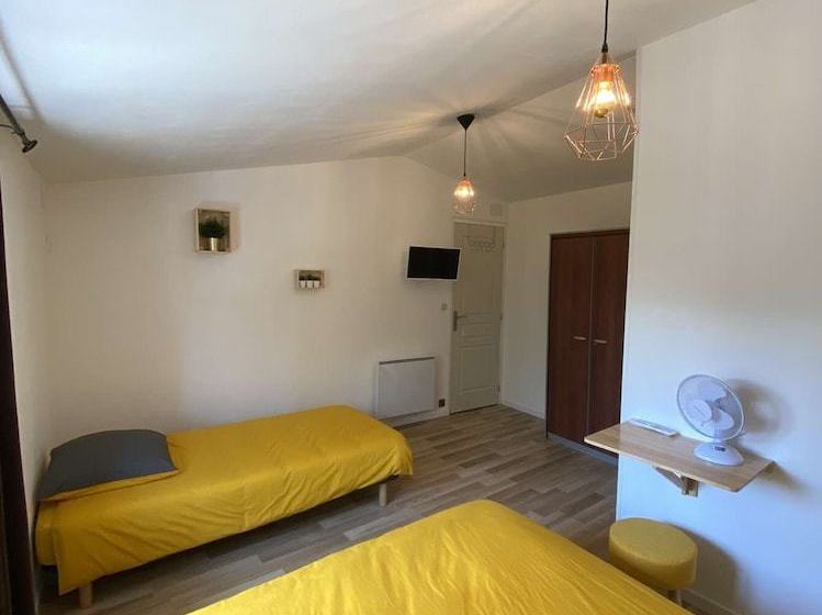 مبيت وإفطار La Cigogne Eclaronnaise