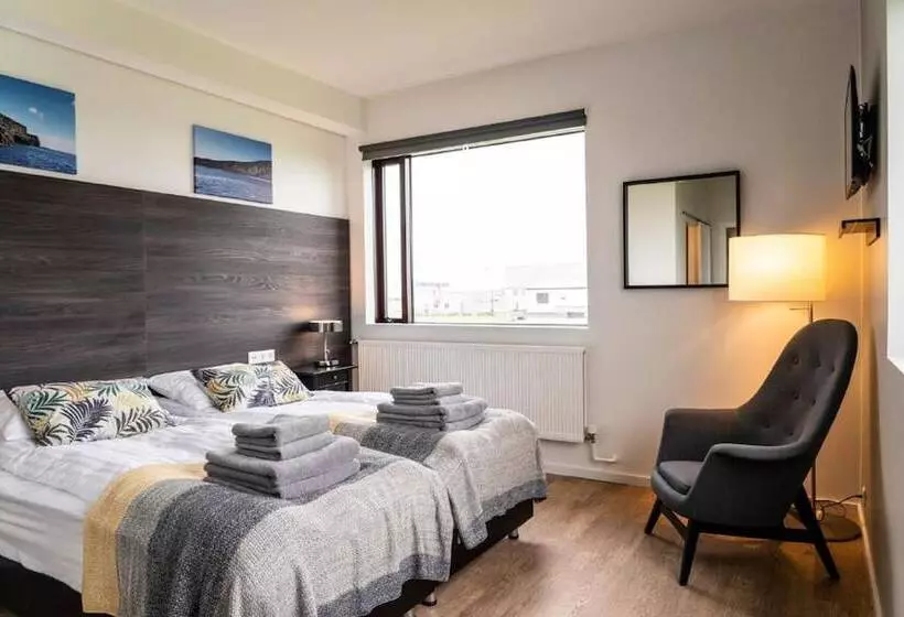 Hotel Black Beach Guesthouse