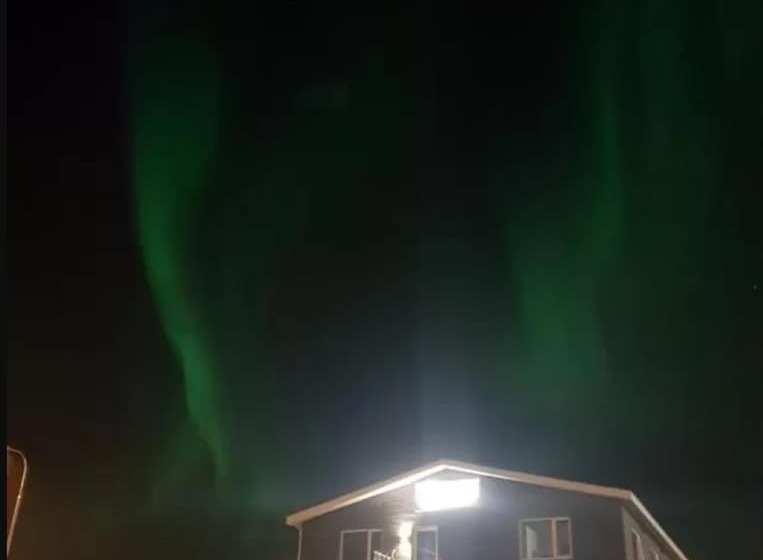 هتل Black Beach Guesthouse