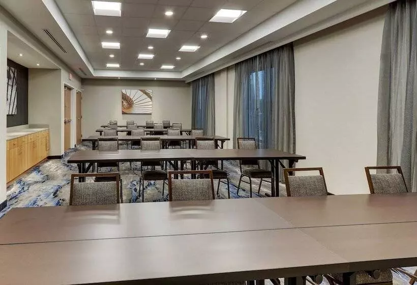 ホテル Fairfield Inn & Suites By Marriott Asheville Weaverville